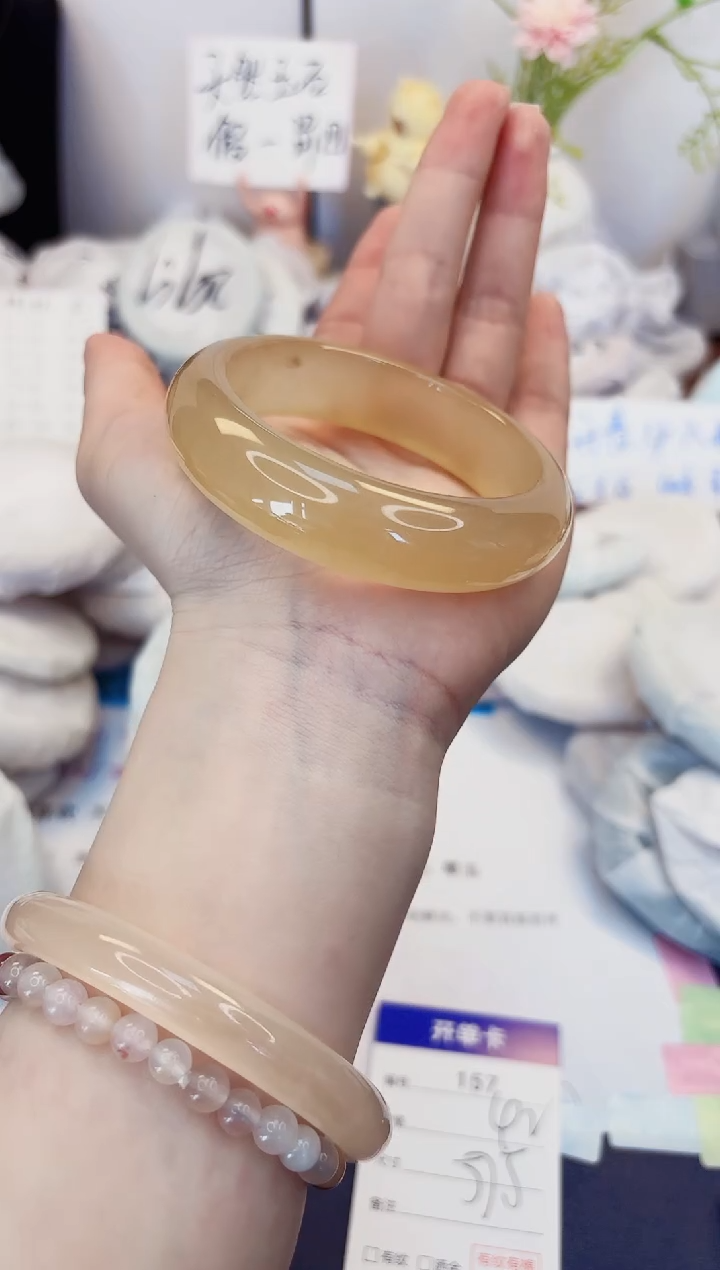 【闪购商品】石英质玉手镯未镶嵌157-财气镯-圈口57
