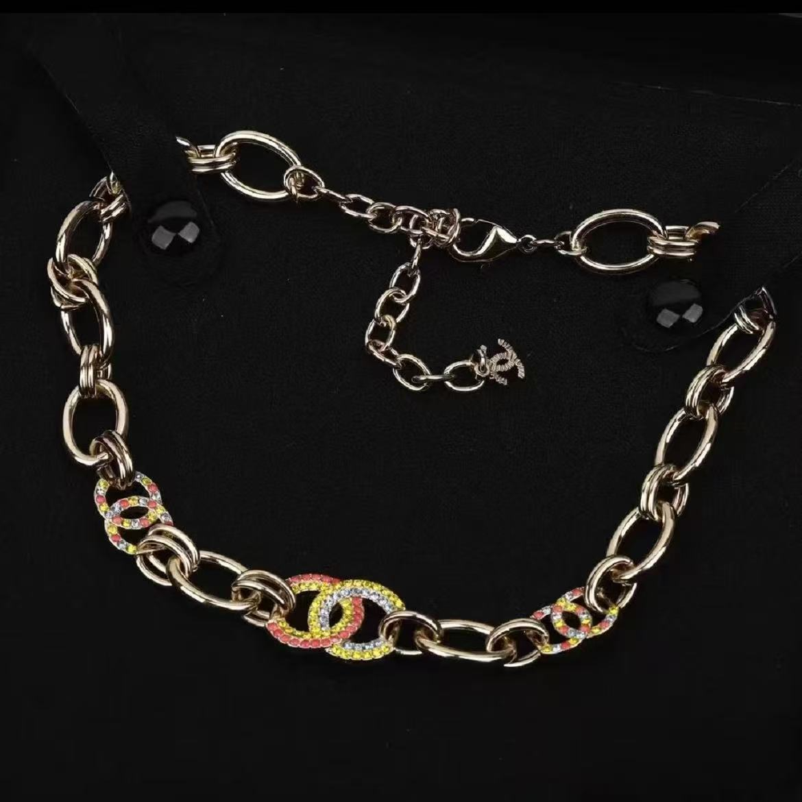 全新未使用 Chanel/香奈儿 Chanel/香奈儿23C彩钻 logo项链 盒子