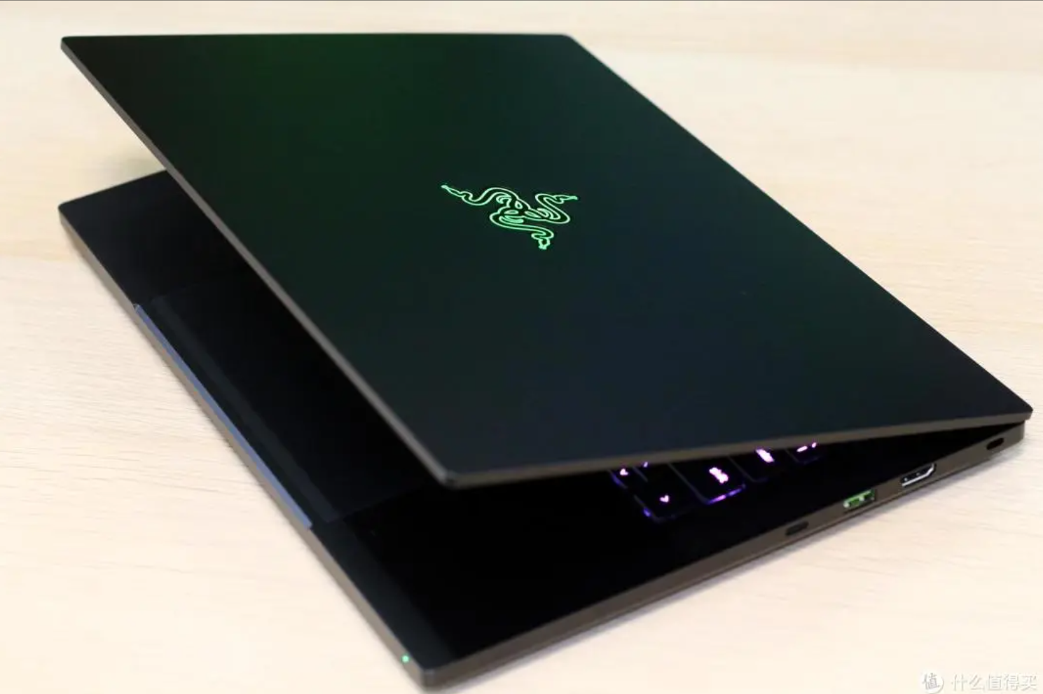 9新 Razer/雷蛇 二手雷蛇灵刃14 带独显 可以3D建模 黑神话悟空