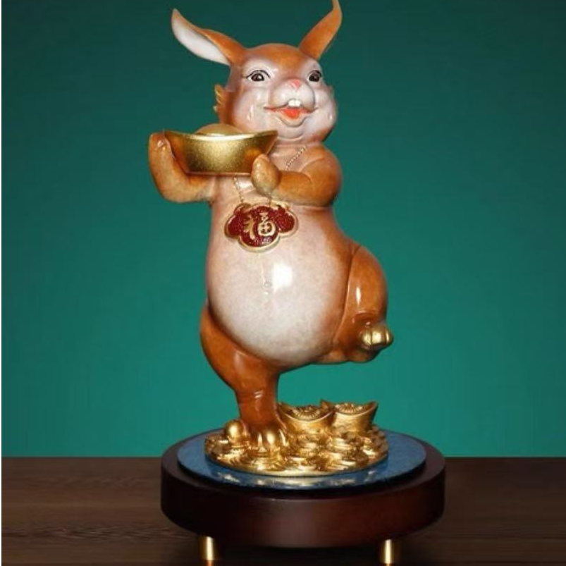 兔飞猛进福兔抱财客厅书房办公室玄关酒店桌面铜摆件高档创意礼品