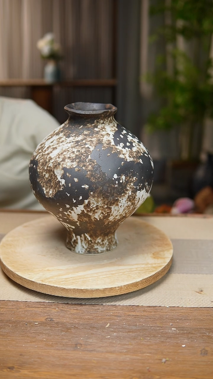 【闪购商品】陶瓷   花器诧寂黑灯笼