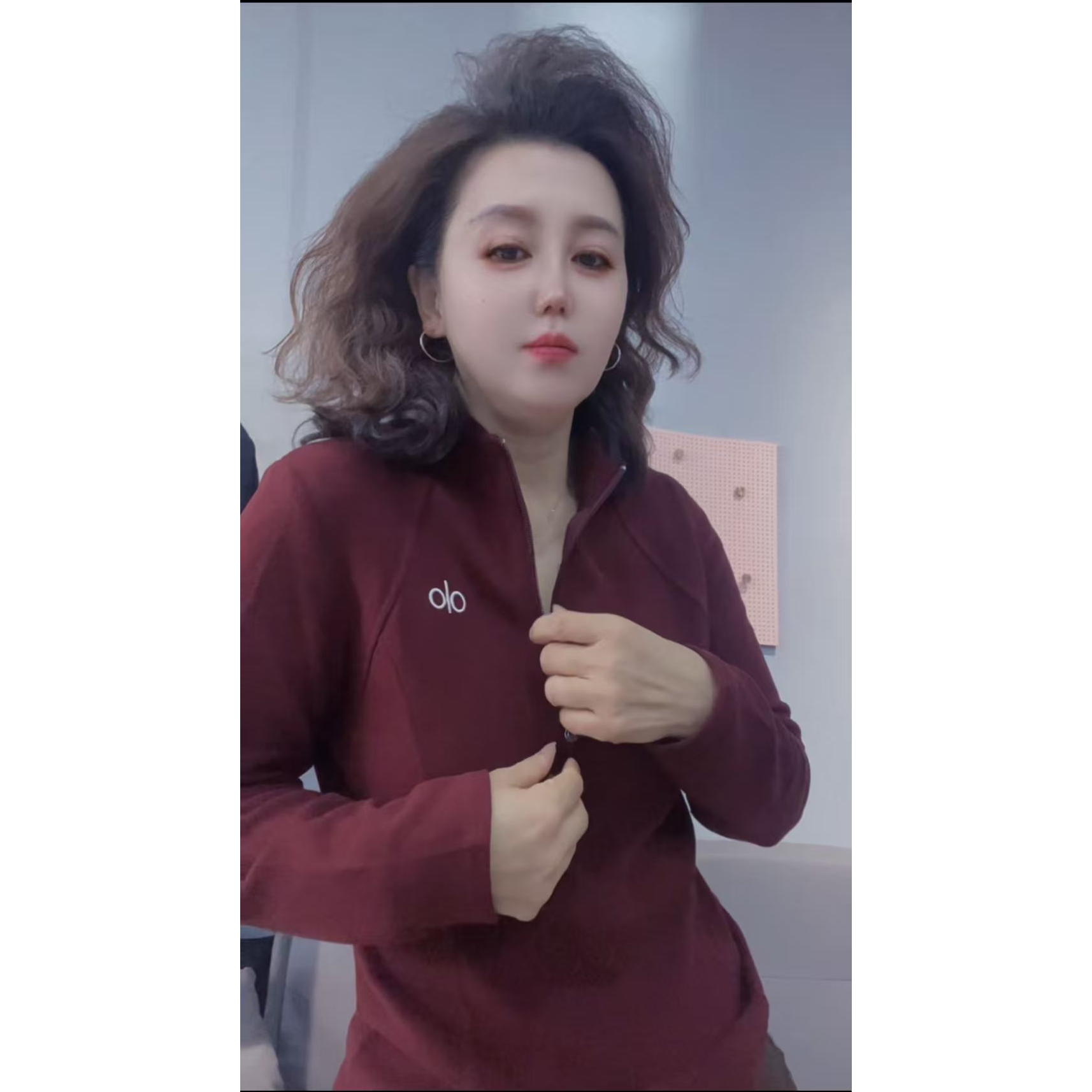 【迷姿服饰】新款半拉链打底衫 简约时尚 气质显瘦 休闲百搭 上衣