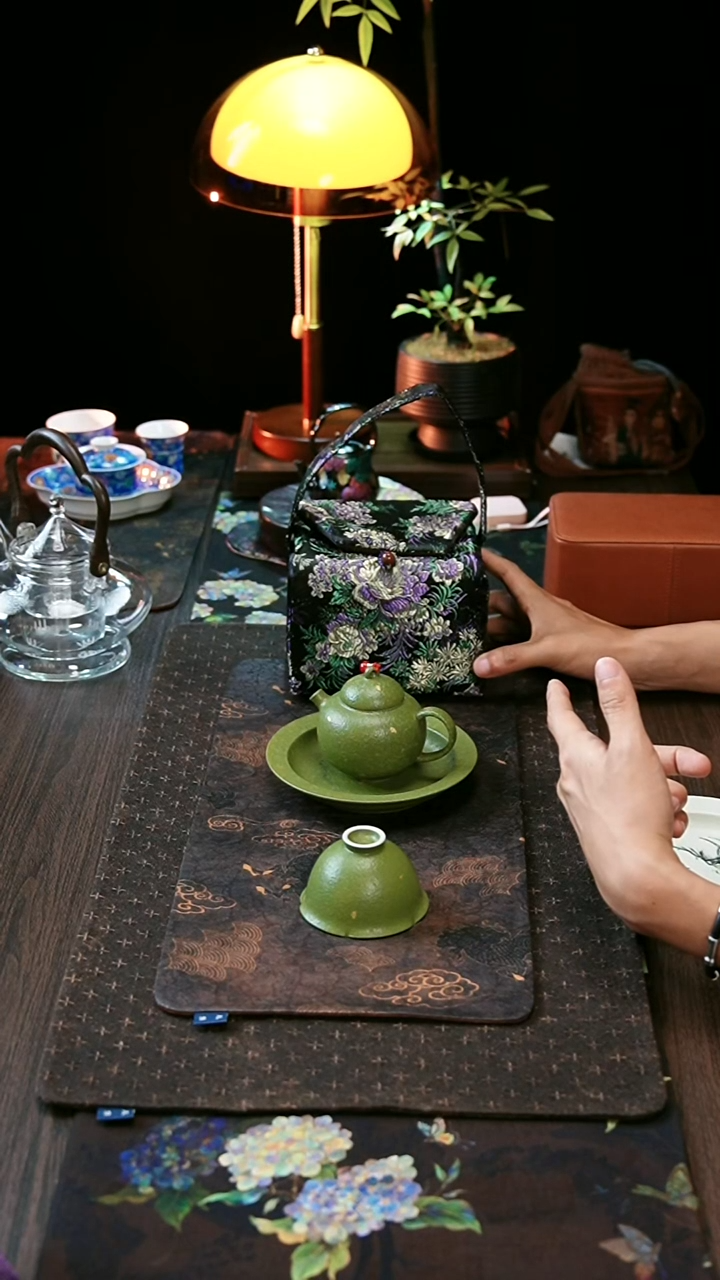 香云纱       茶事包