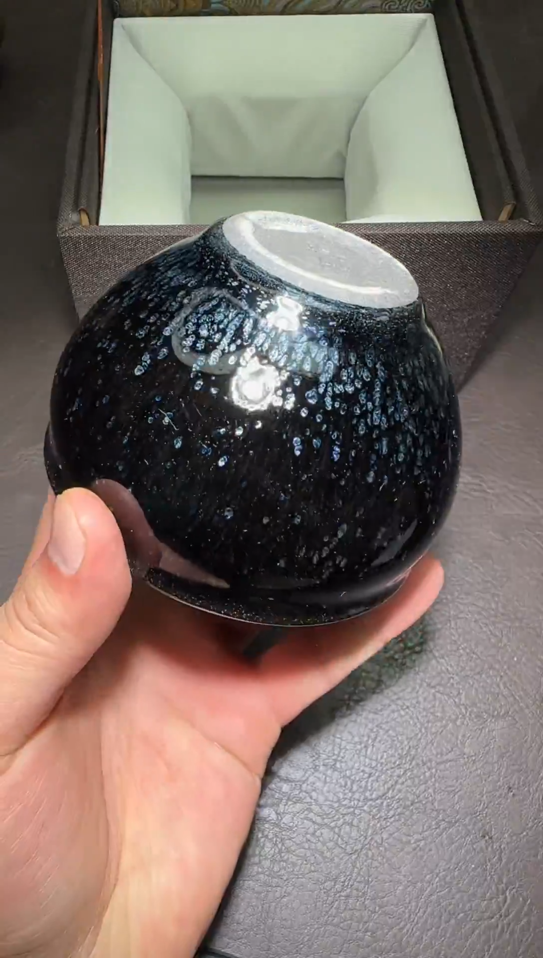 茶盏105号叶婷黑底