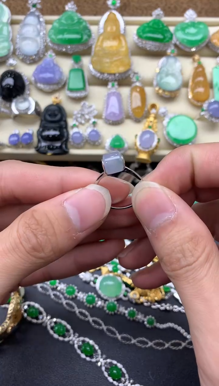 【闪购商品】翡翠戒指18K金镶嵌136-中国好珍宝