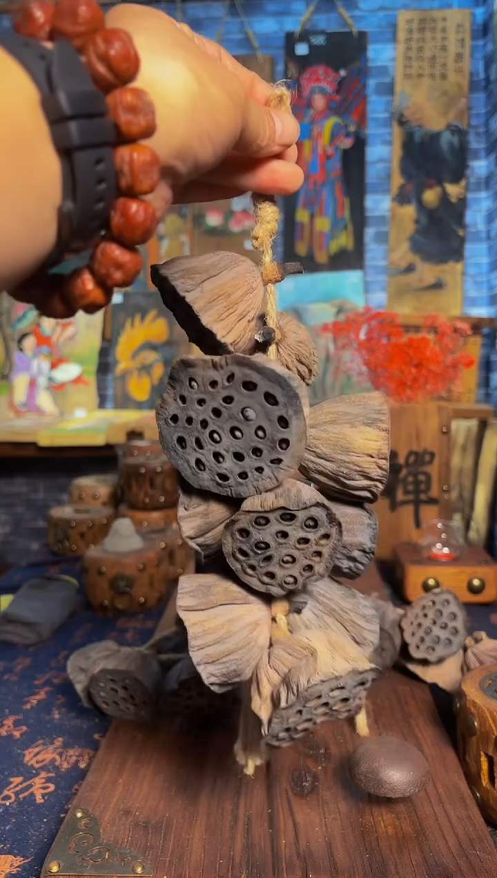 风化老榆木干炮台