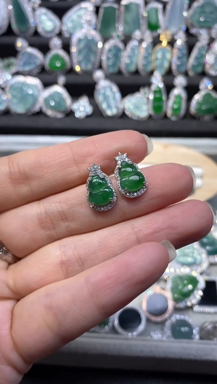 【闪购商品】翡翠颈饰未镶嵌翡翠