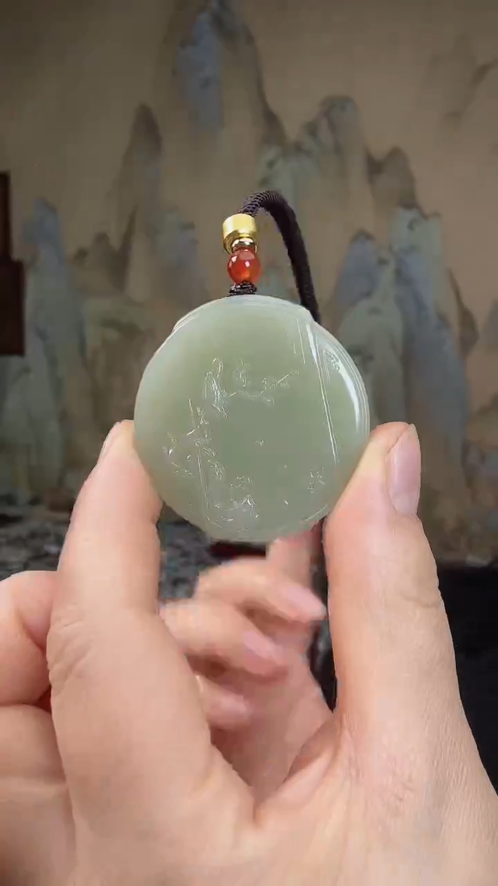 颈饰未镶嵌和田玉.