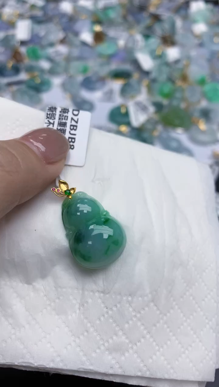 【闪购商品】翡翠颈饰18K金镶嵌天然缅甸翡翠A货