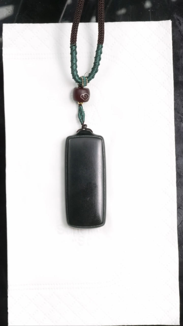 和田玉未镶嵌吊坠(不含链)和田玉