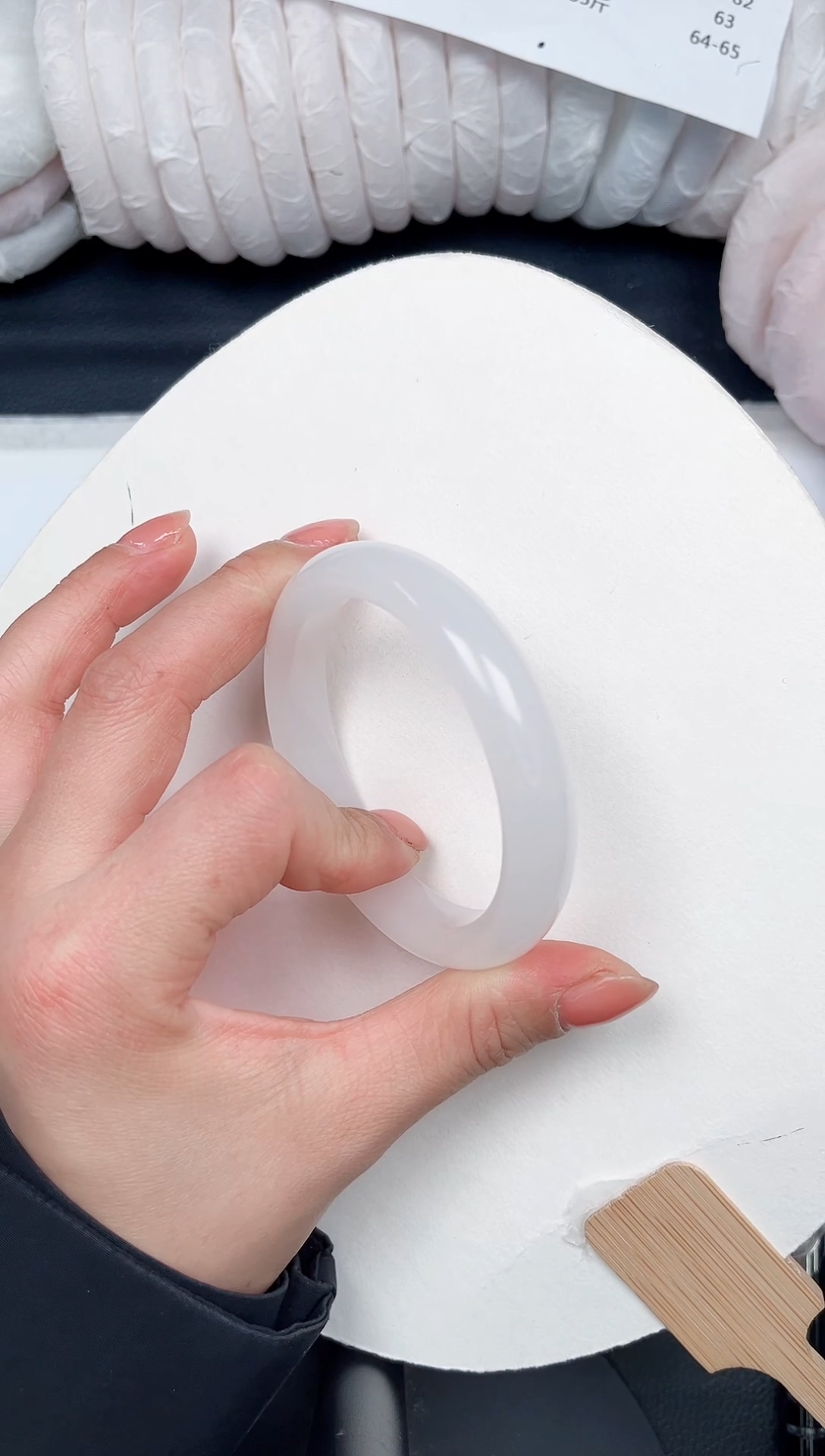 未镶嵌手镯石英质玉35-60