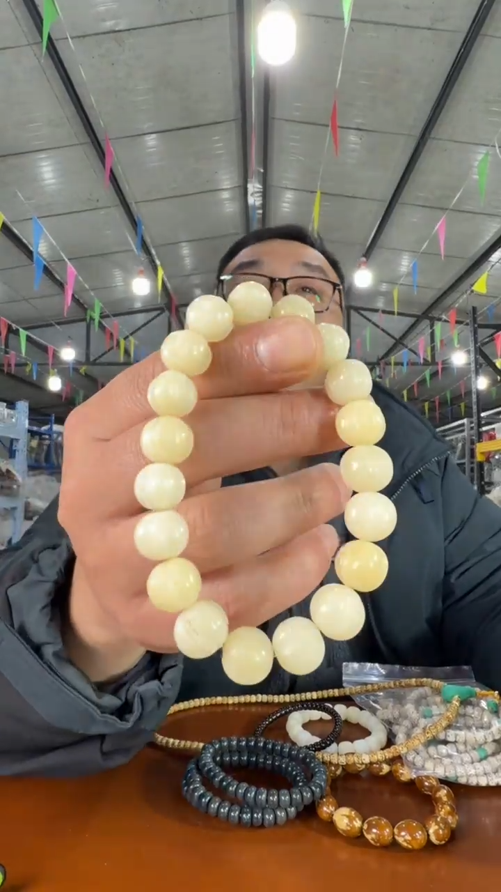 手串菩提根/象牙果M474  实物为准