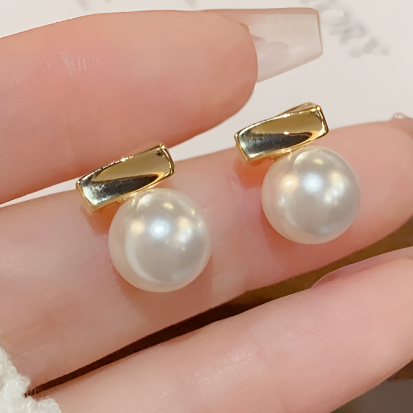 铜合金耳饰 一字珠珠耳钉轻奢优雅时尚设计简约小巧百搭耳饰A2011