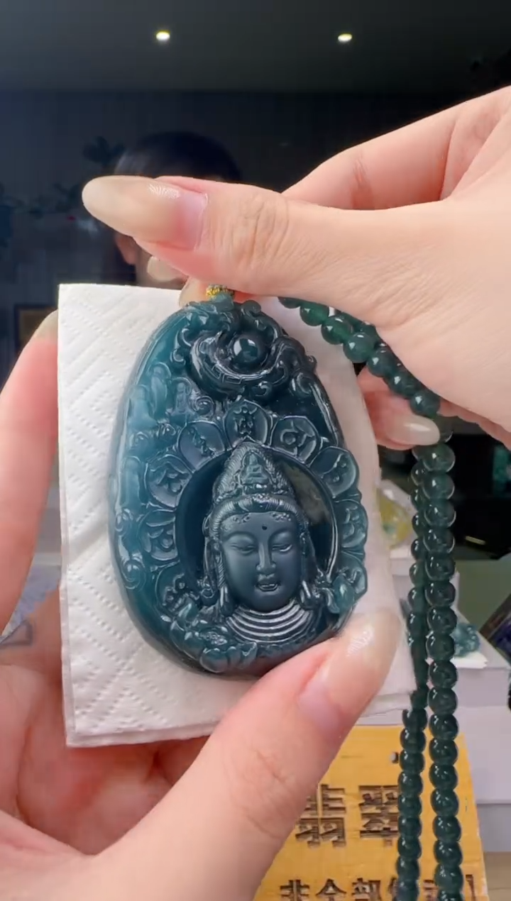 翡翠未镶嵌吊坠(赠链)CC@@960Q7J04387