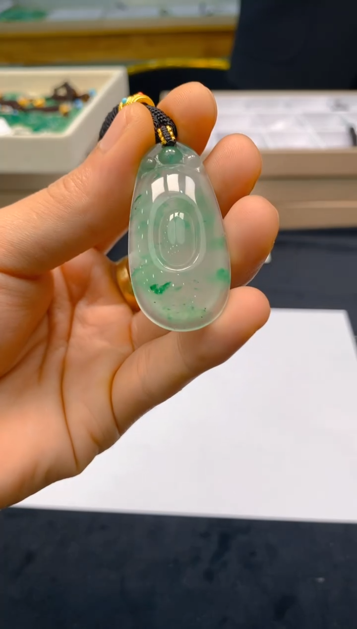 【闪购商品】石英质玉颈饰未镶嵌冰美人非洲翠71
