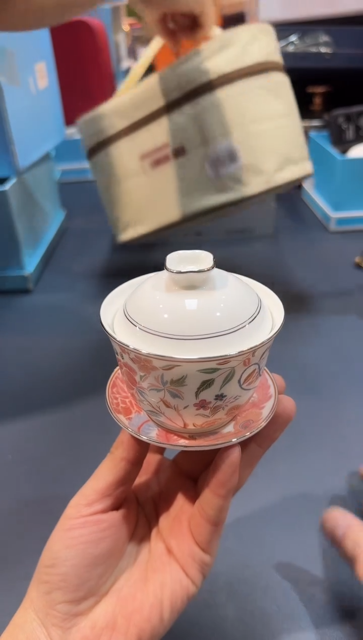【闪购商品】碗E147全场正品，京东包邮