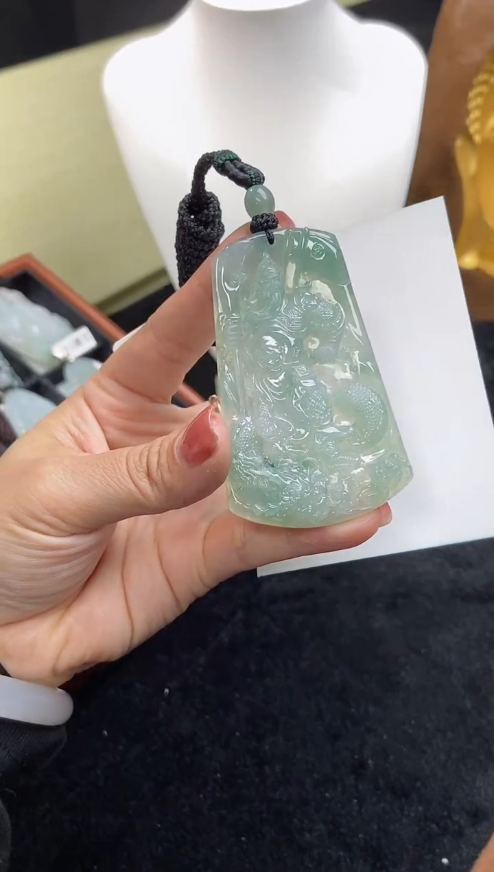 【闪购商品】翡翠颈饰未镶嵌缅甸天然翡翠