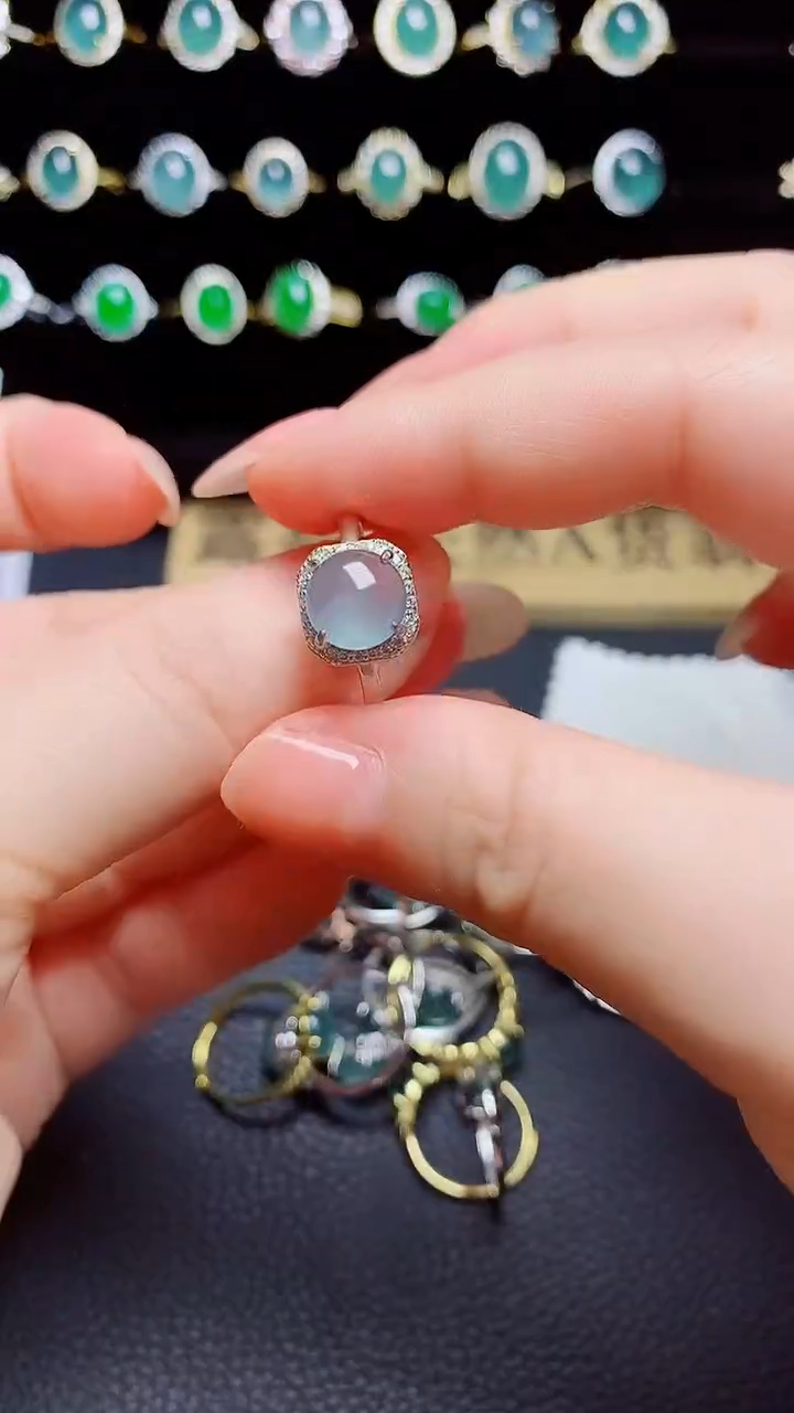翡翠戒指银S925镶嵌天然翡翠A货s925银镶