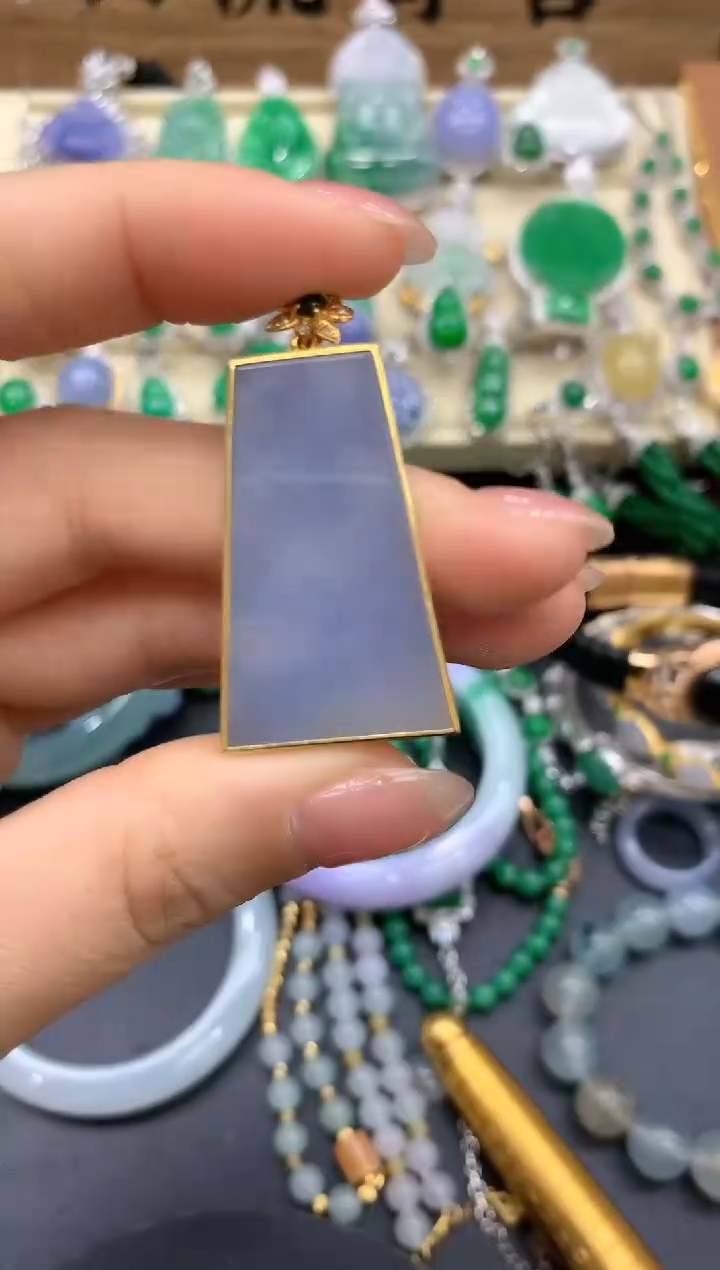 【闪购商品】翡翠颈饰18K金镶嵌390-中国好珍宝