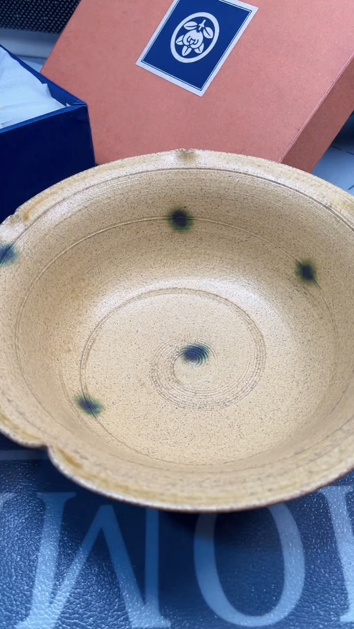 瓷片陶瓷如图所示周边