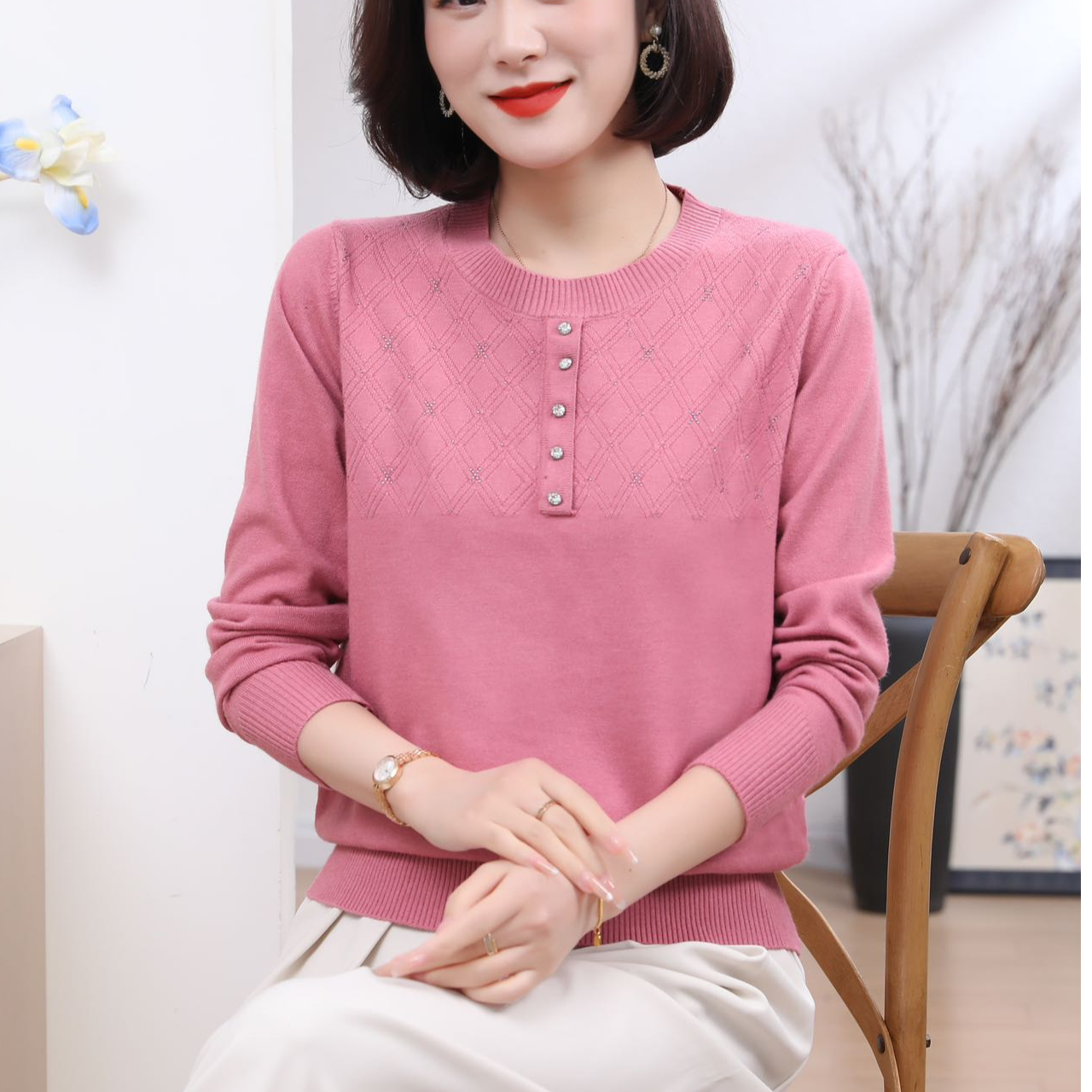 春秋新款洋气毛衣时尚女士妈妈宽松针织打底圆领针织衫上衣109