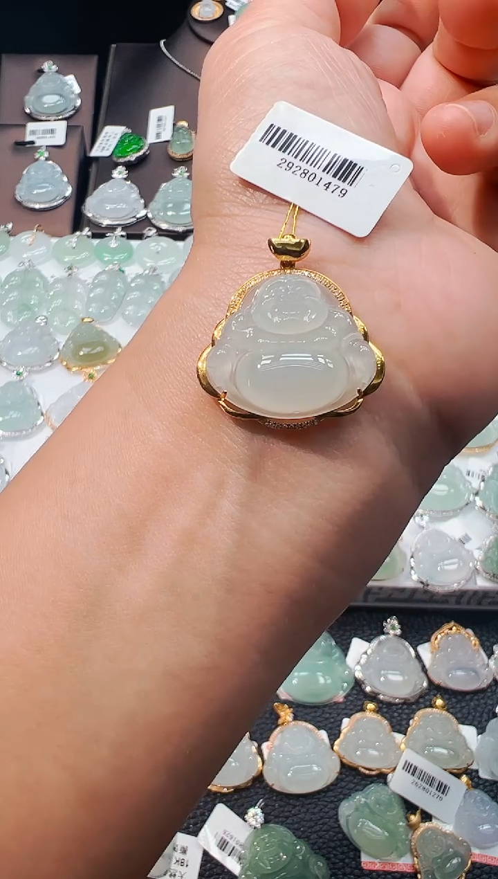 吊坠(不含链)18K金镶嵌翡翠佛公吊坠1479