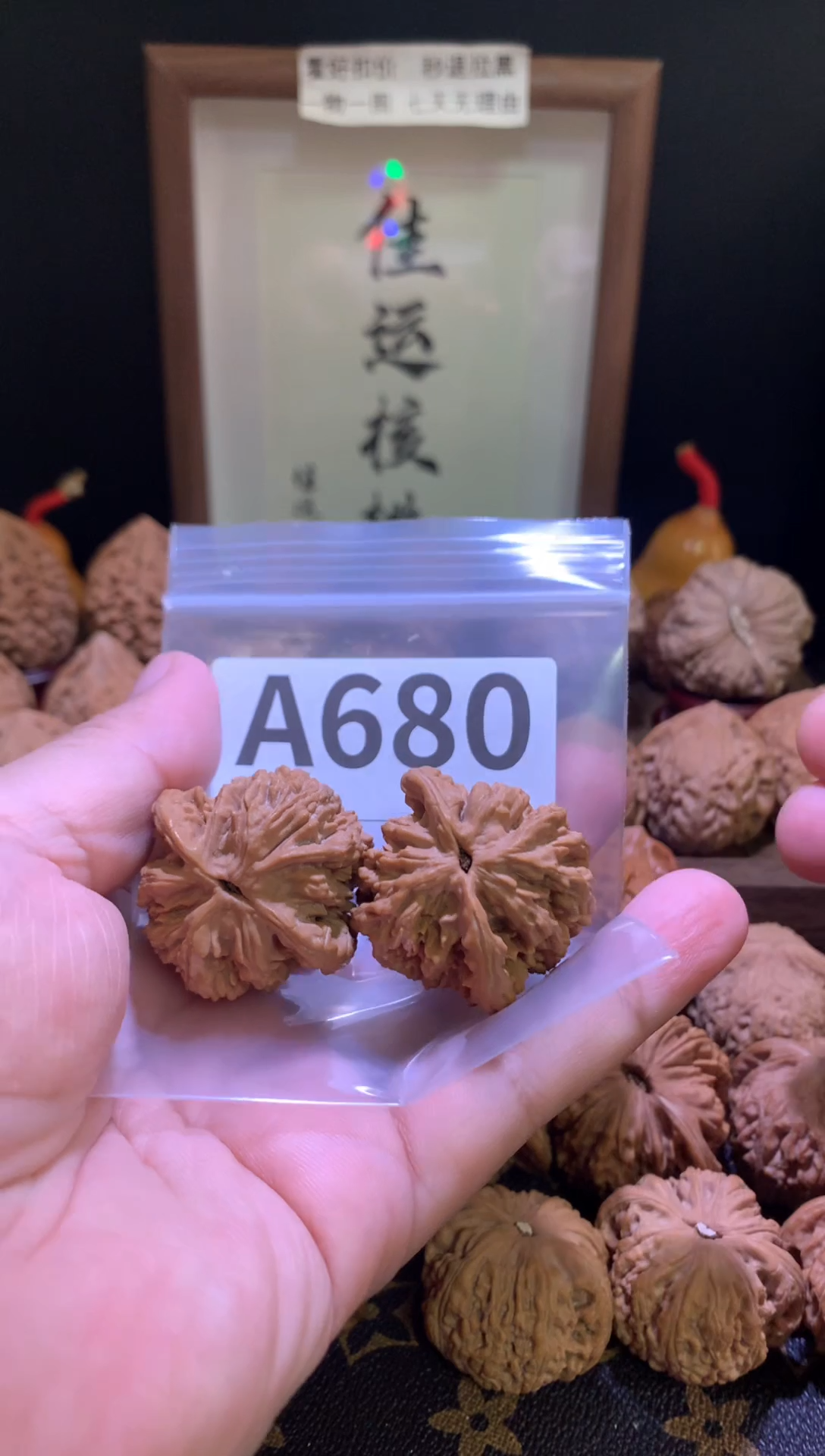 把件文玩核桃虎头37尺