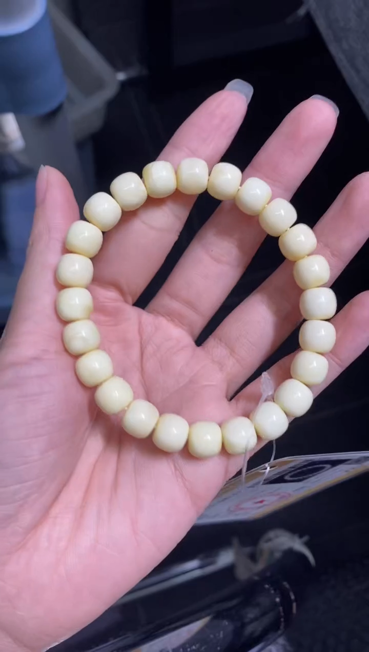 未镶嵌蜜蜡裸石（静）精工白蜜手串