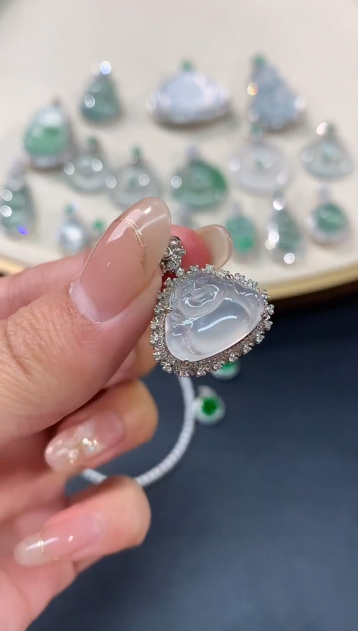 【闪购商品】翡翠吊坠(不含链)18K金镶嵌吊坠A196|4980