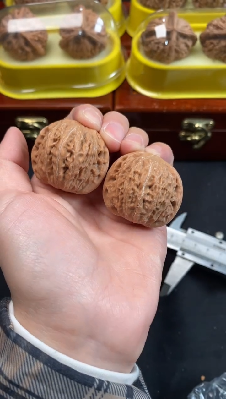 把件文玩核桃铁锤35尺N458