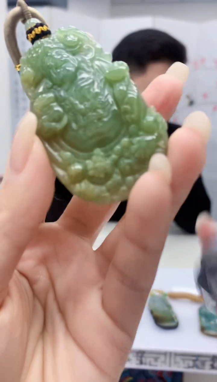 【闪购商品】定制翡翠未镶嵌4917lr-毛货挂件57