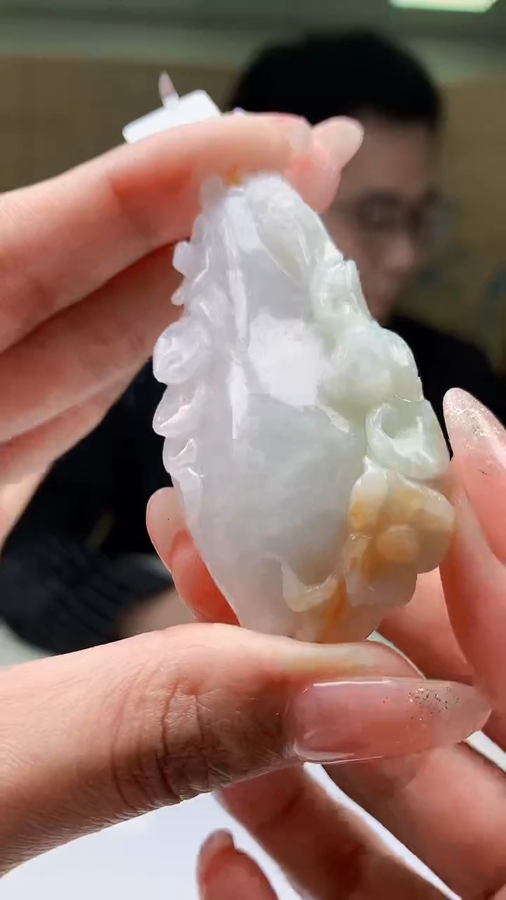 【闪购商品】定制翡翠未镶嵌5153MM-毛货挂件