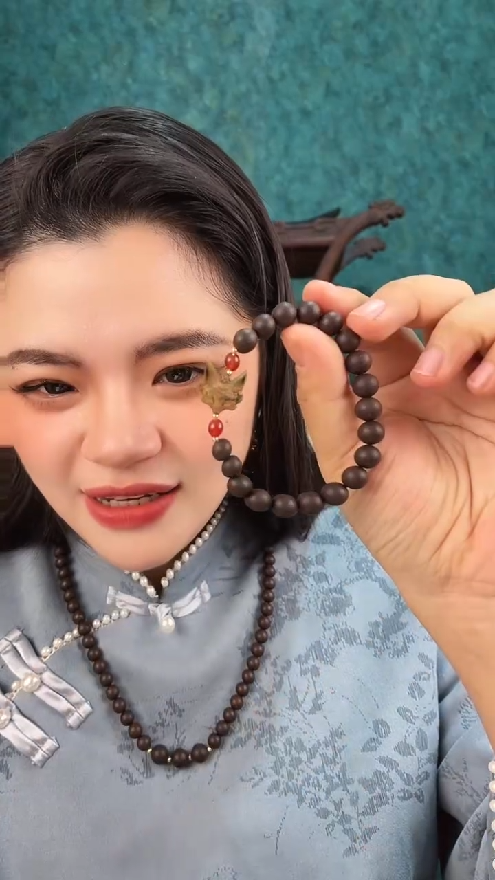 珠串脾胃香方0.8+敦煌凤九单圈