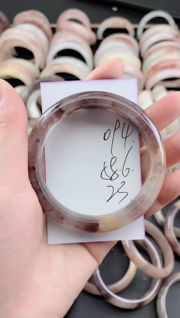 未镶嵌手镯石英质玉（金丝玉）094