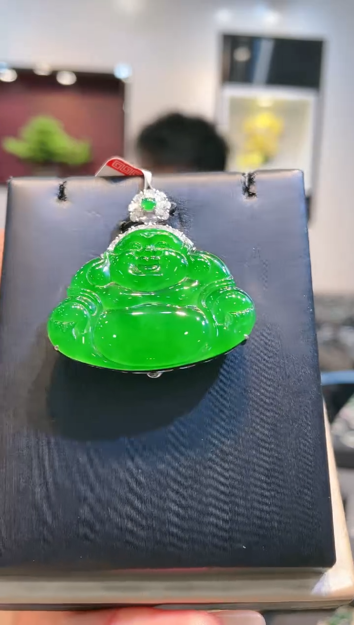 【闪购商品】翡翠颈饰18K金镶嵌A43天然A货翡翠吊坠