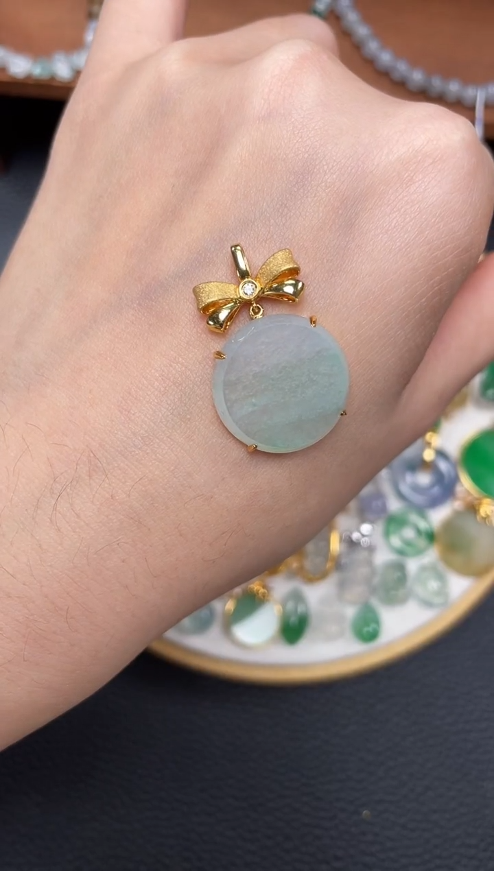 【闪购商品】翡翠吊坠(不含链)18K金镶嵌一个  JK430