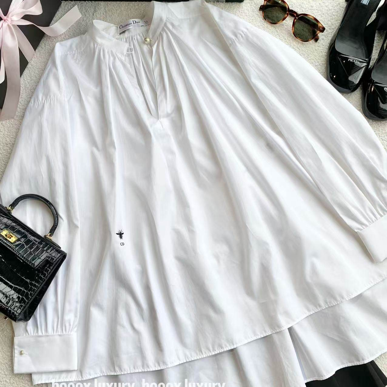 95新 DIOR/迪奥  bb2737 棉 24ss荷叶边珍珠扣衬衫 36码