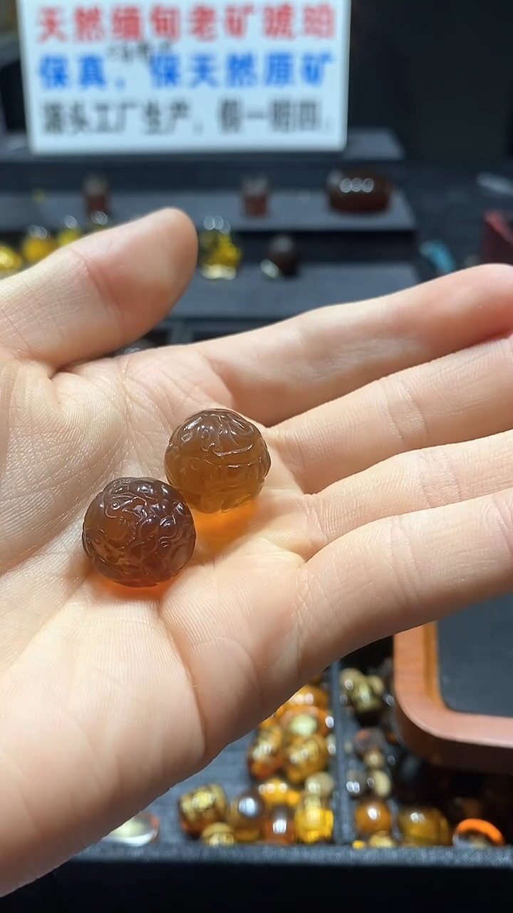 琥珀颈饰未镶嵌天然缅甸琥珀手串