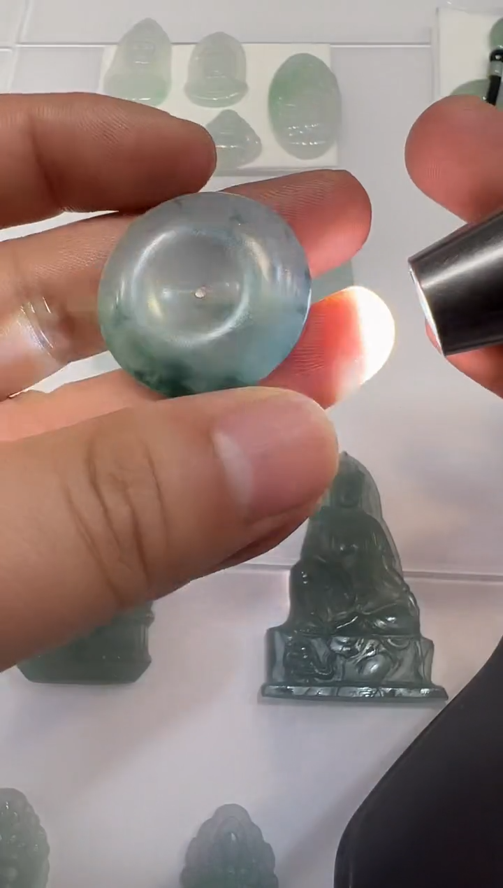 【闪购商品】定制翡翠未镶嵌扣子