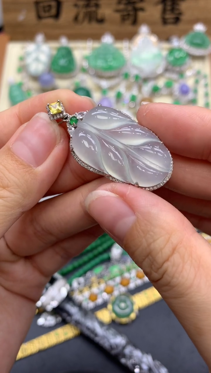 【闪购商品】翡翠颈饰18K金镶嵌335-中国好珍宝