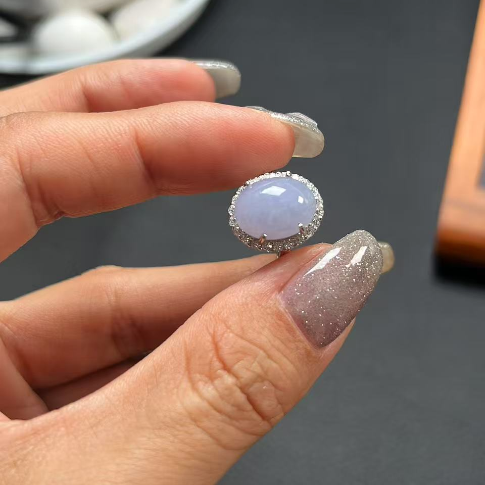 缅甸翡翠A货冰料