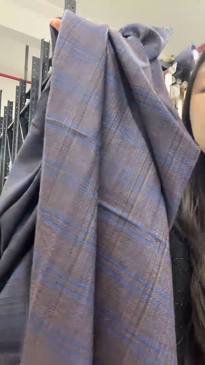 羊毛1.4米意大利进口精纺羊毛面料