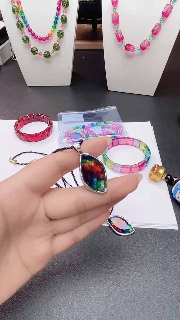 无非金属以图为准 拍下即可 斑彩    吊坠