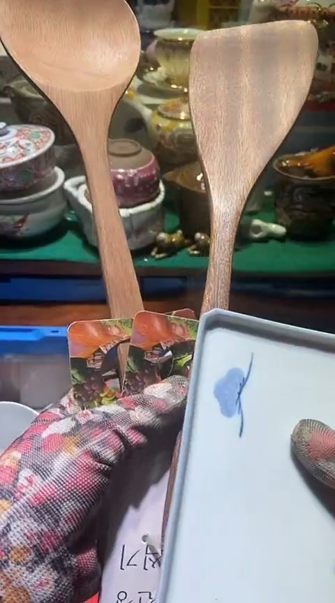 【闪购商品】瓷片11111111111111111