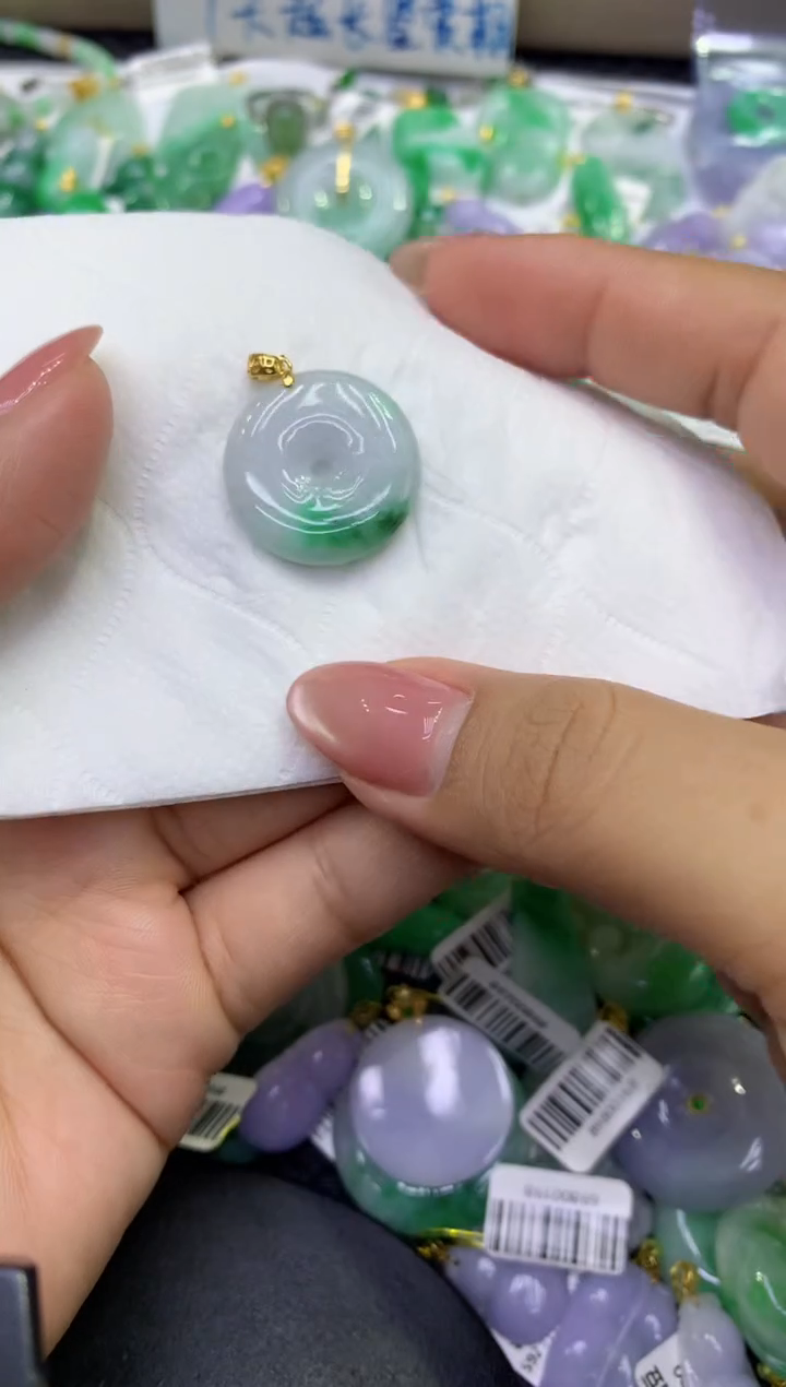 颈饰未镶嵌翡翠天然缅甸A货翡翠