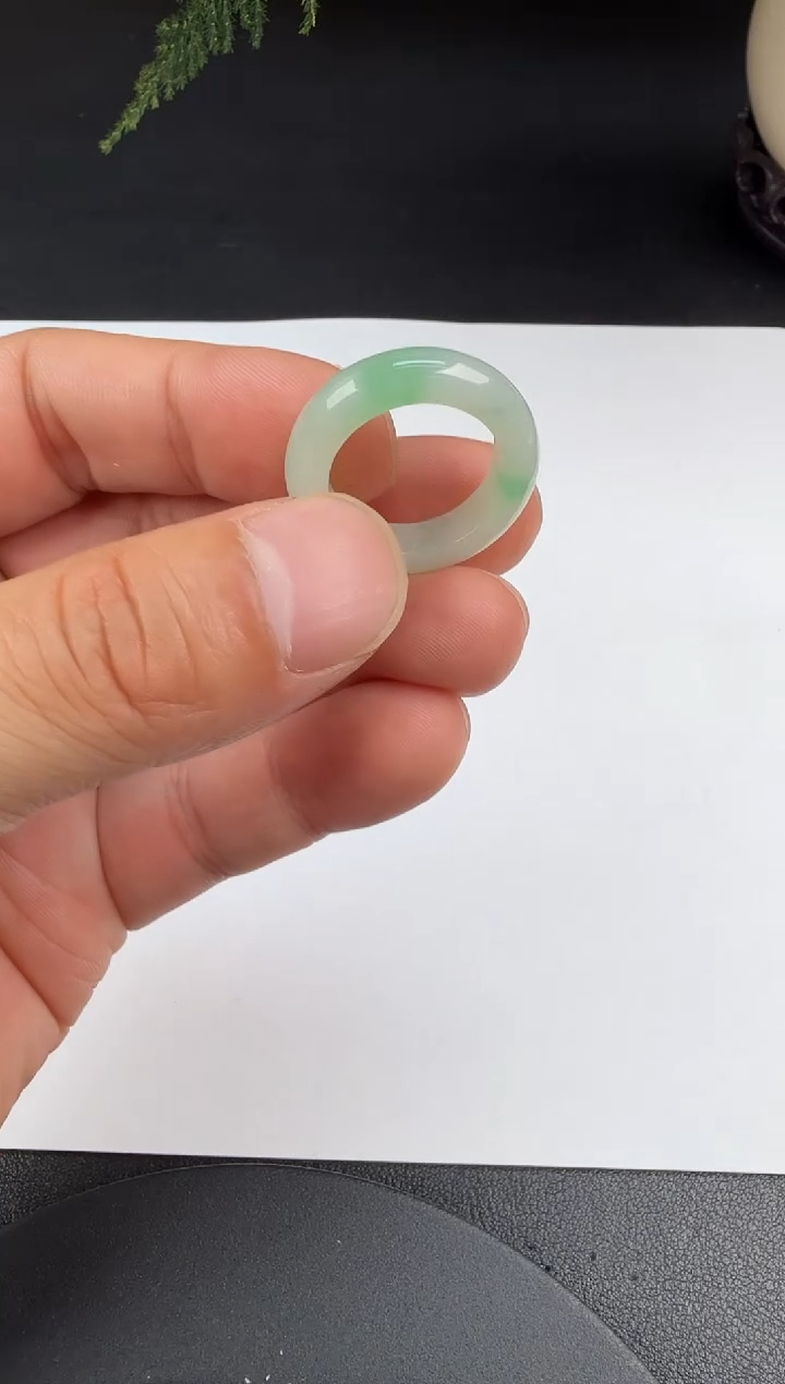 未镶嵌戒圈翡翠翡翠饰品-126