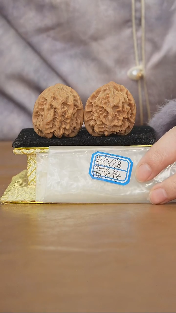 把件文玩核桃马蹄