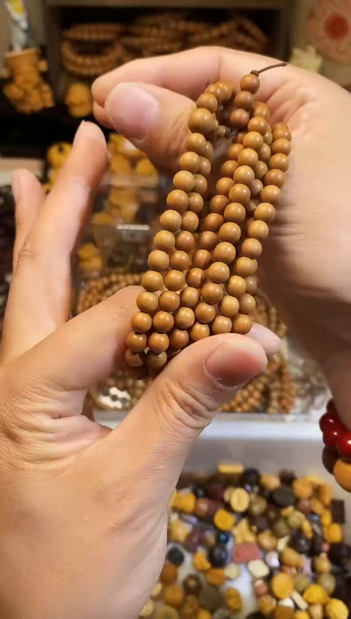【闪购商品】檀香木手串/手链老山檀卡6 108颗