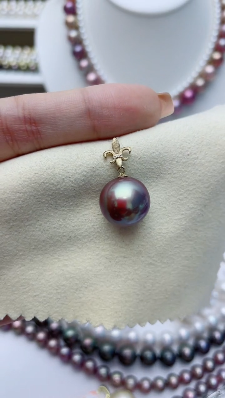 【闪购商品】淡水珍珠颈饰18K金镶嵌W170