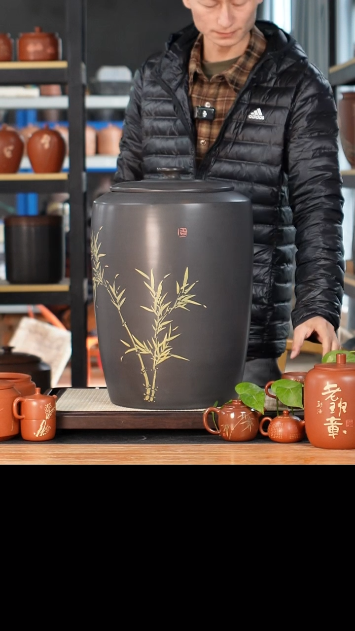 美****特云水山涧建水紫陶微瑕357克25饼存茶缸 007 微瑕